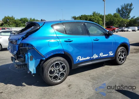 2025 Alfa Romeo Tonale Base from USA, damaged, VIN ZASPATAWXS3088237